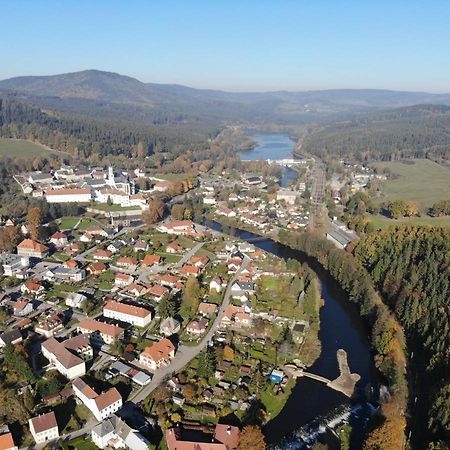 U Mikesu Apartment Vyšší Brod Bagian luar foto